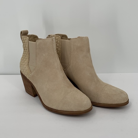 TOMS Everly Chelsea ankle boots cream suede quilted shoe Western elastic new 11 - Picture 2 of 5